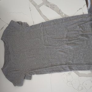Light gray maternity t shirt
